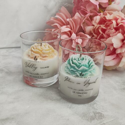 Sojová svíčka s pivoňkou